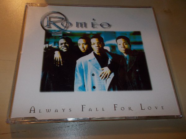 Roméo - Always Fall For Love (CD single) BAZAR ROZBALENO