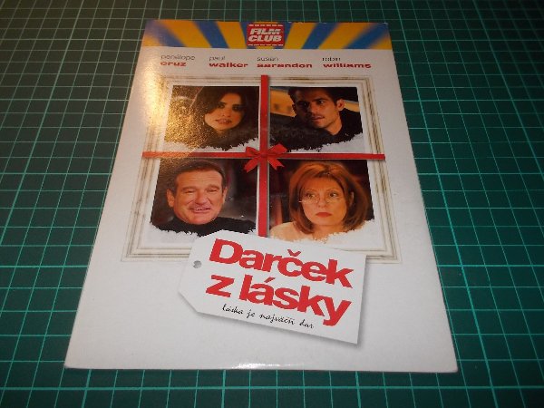 Dárek z lásky (DVD v pošetce) > varianta A