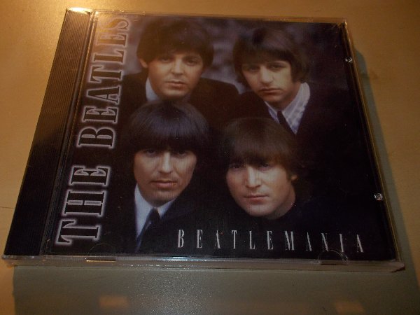 THE BEATLES - BEATLEMANIA (CD)