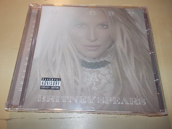 Britney Spears - Glory (CD) (Deluxe Edition)