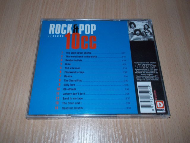 SERIE : ROCK & POP LEGENDS - 10CC (CD) > varianta 005 BAZAR ROZBALENO 