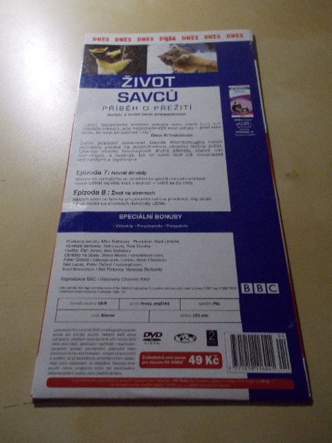 ŽIVOT SAVCŮ - PŘÍBĚHO PŘEŽITÍ (DVD v pošetce) > varianta 4 DVD
