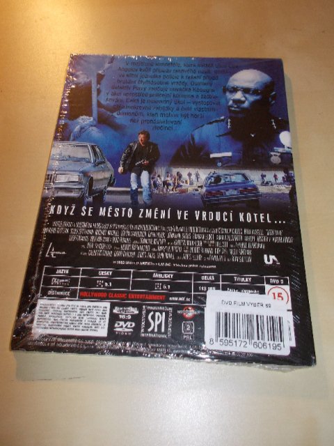 Temný stín nad L.A. (DVD)