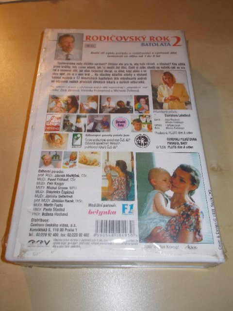 RODIČOVSKÝ ROK 2 - BATOLATA (VHS)