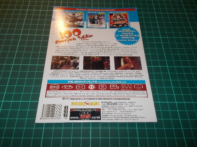 100 žhavých tygřic (DVD v pošetce)