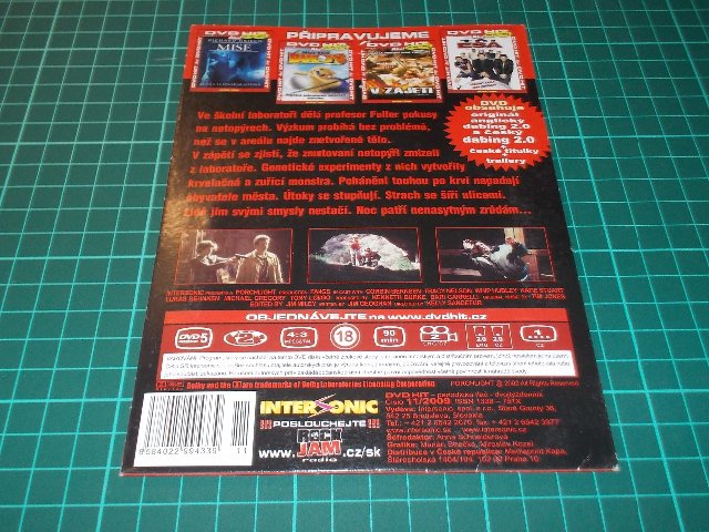 Tesáky (DVD v pošetce)