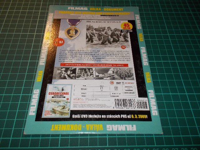 Hrdinové 2. světové války (TV seriál) 4. DISK Hrdinové 2. světové války (TV seriál) (DVD v pošetce) > varianta 4. DISK
