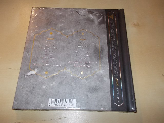 Coldplay - Everyday Life (CD) Booklet