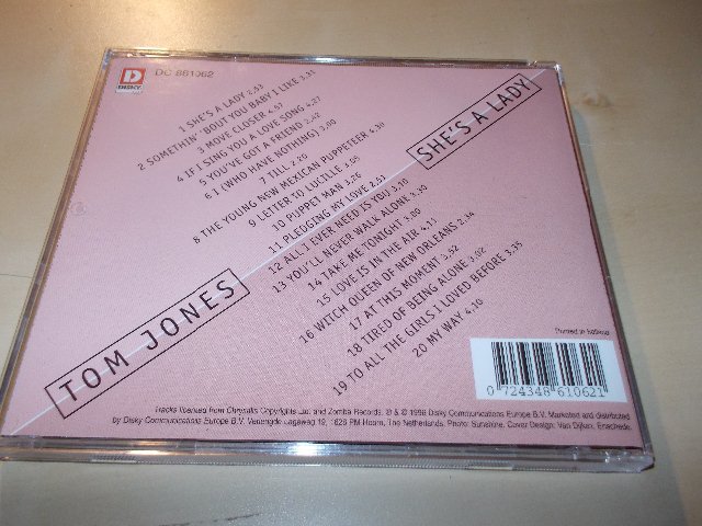 Tom Jones - She´s A Lady (CD) BAZAR ROZBALENO