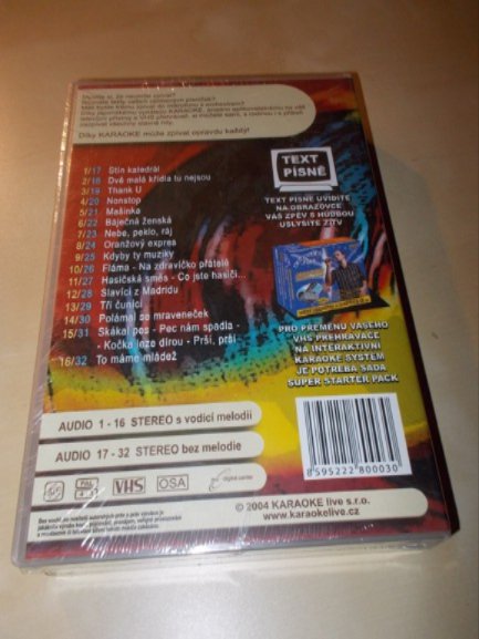 VEZMI MIKROFON A ZAZPÍVEJ SI ...KARAOKE HITY PRO CELOU RODINU (VHS) 
