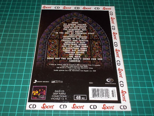 JETHRO TULL - LIVING WITH THE PAST (CD v pošetce) 