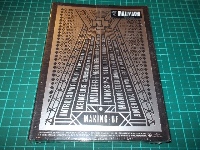 Rammstein - Paris (Special Edition) (2CD-DVD) > varianta (2CD-DVD)