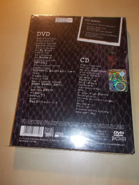 The Bones - Berlin Burnout (Live Recording) (Special Limited Edition CD+DVD)