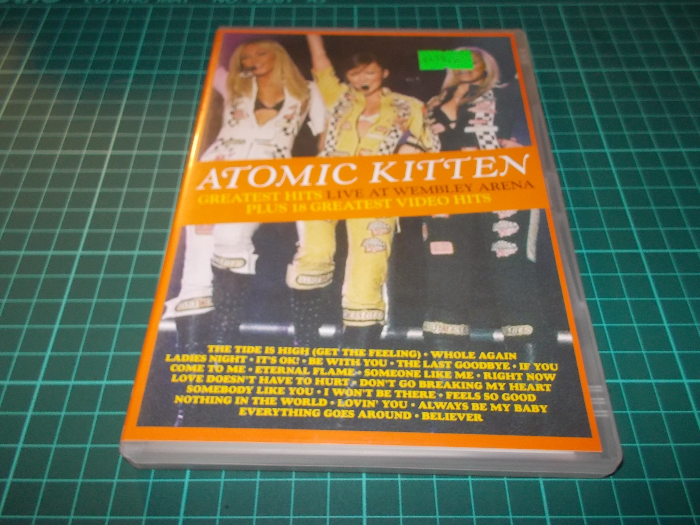 Atomic Kitten Greatest Hits - Live at Wembley Arena Plus 18 Greatest Video Hits DVD BAZAR ROZBALENO