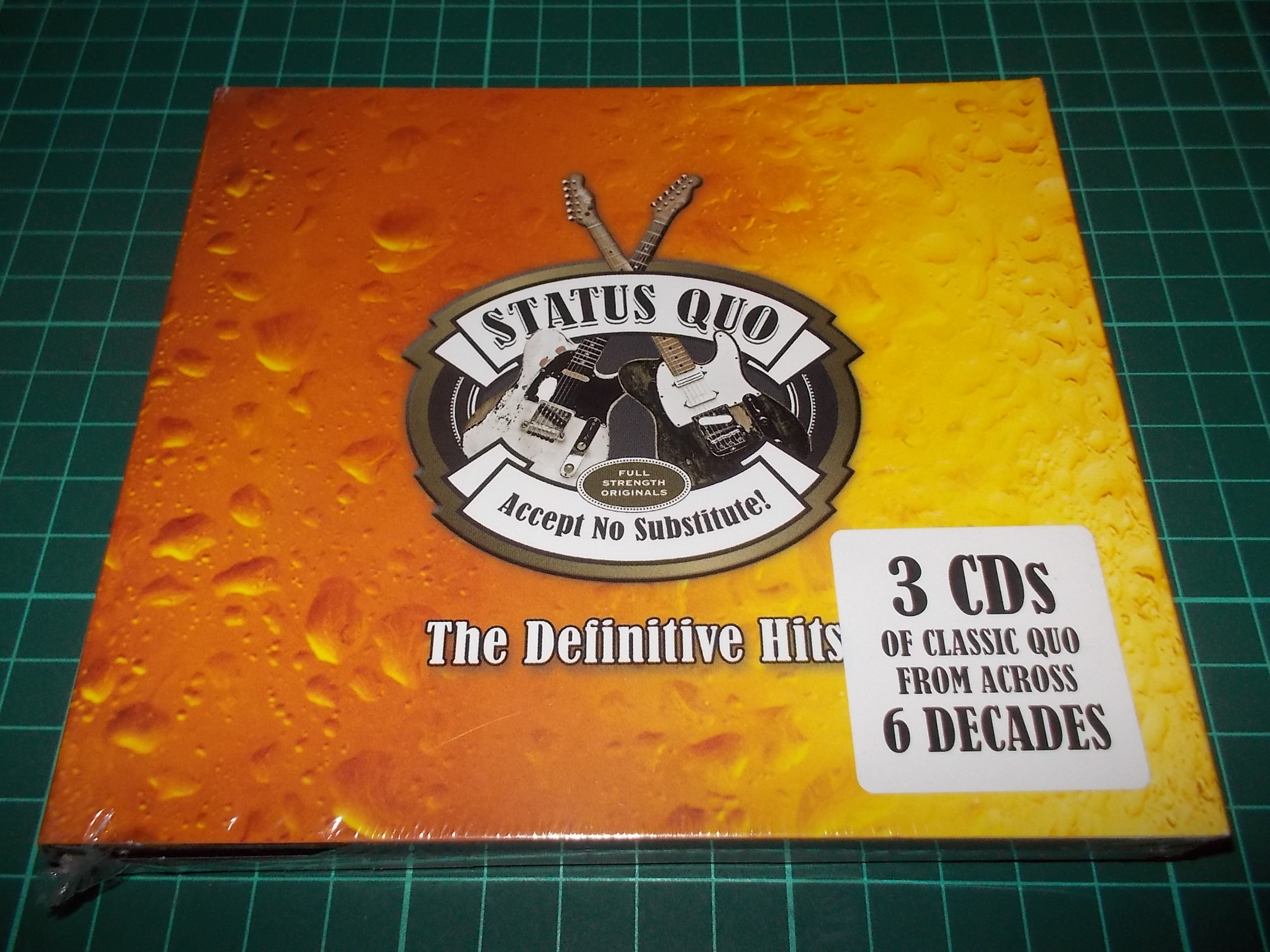 Status Quo - Accept No Substitute (The Definitive Hits) (3CD)