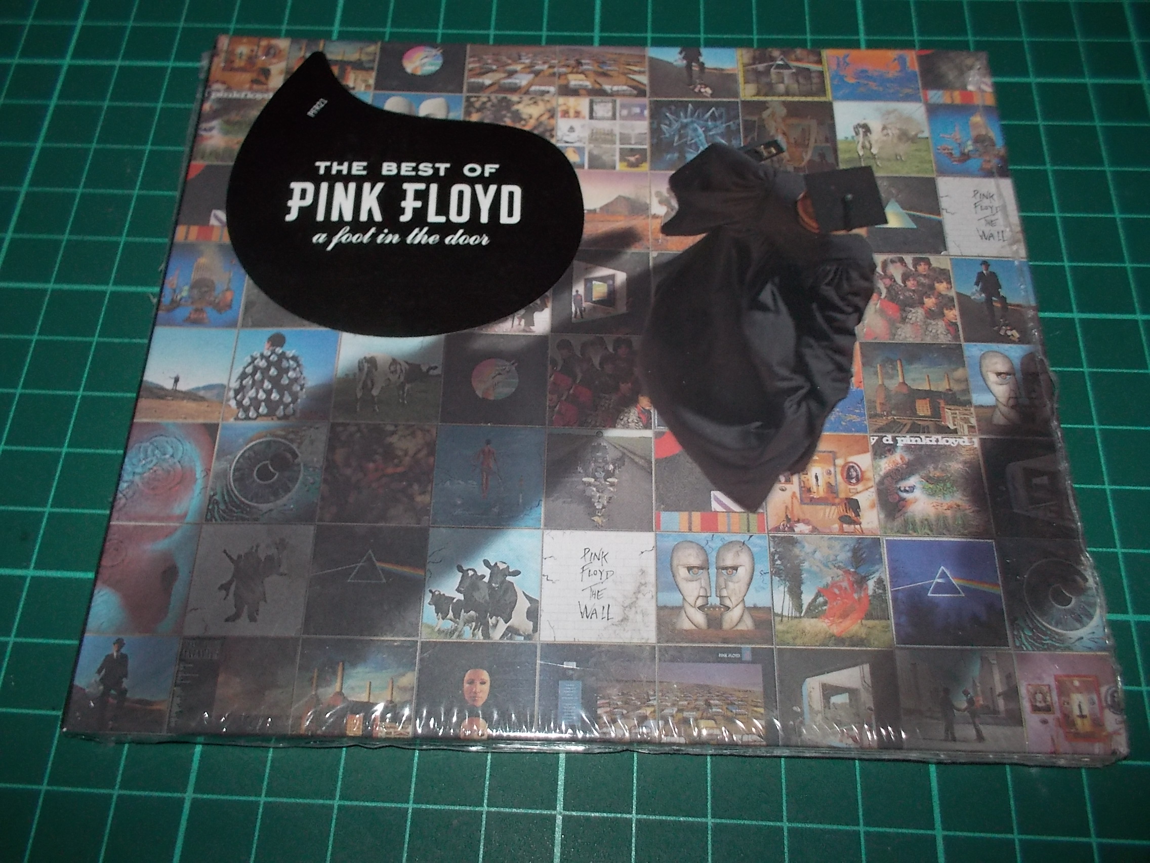 Pink Floyd - A Foot In The Door (The Best Of Pink Floyd) (CD) Digipack