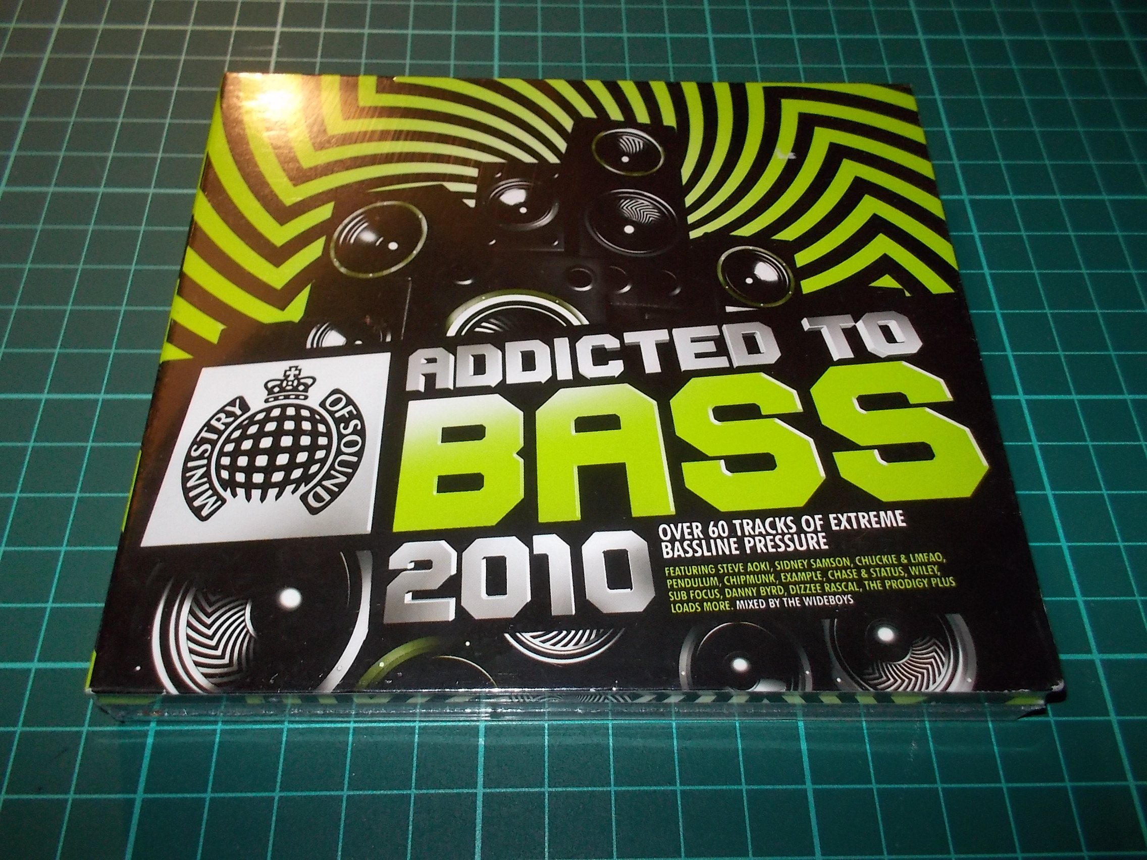 Various Artists - Addicted To Bass 2010 (3CD)
