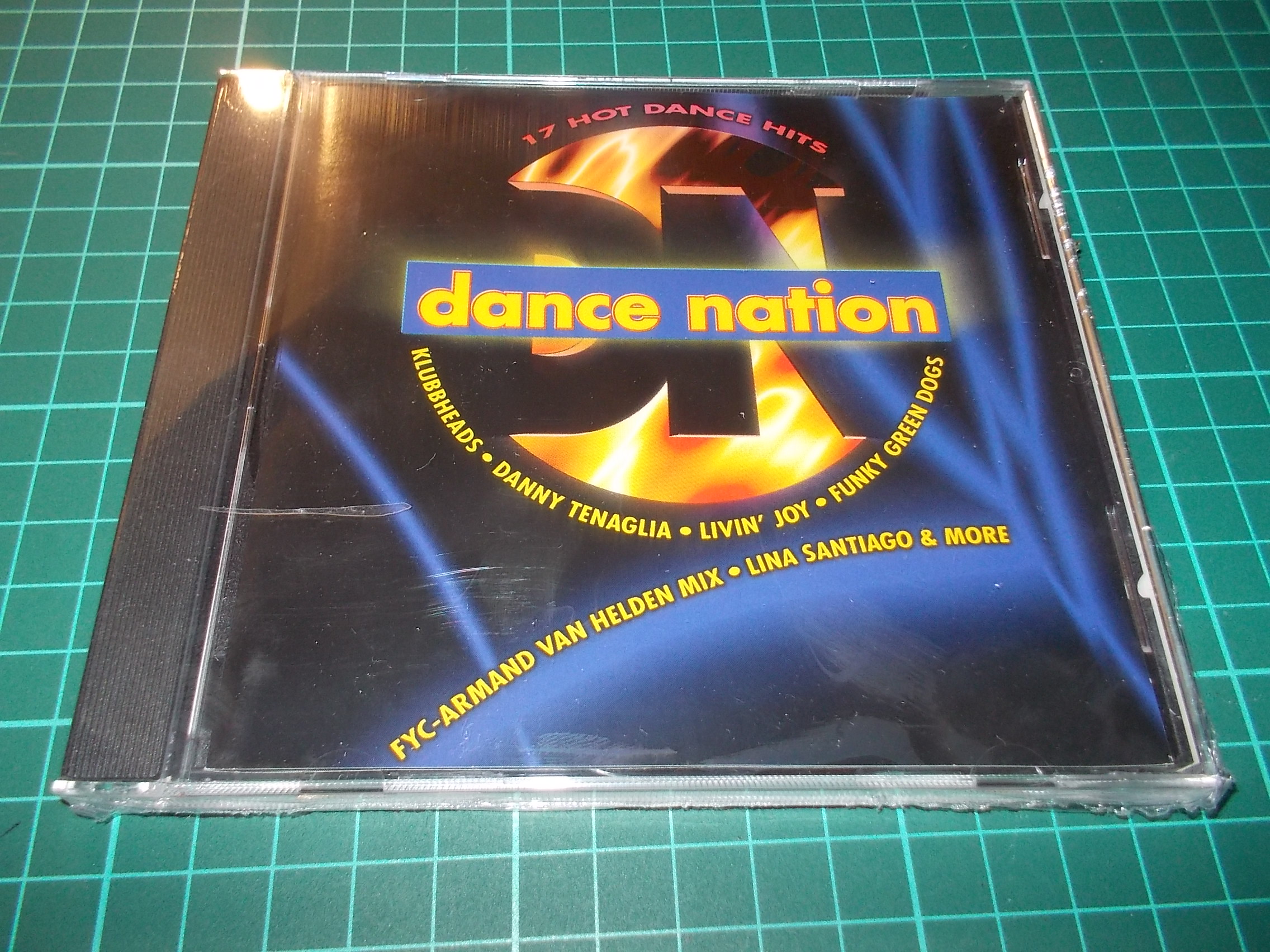 Various Artists - Dance nation - 17 HOT DANCE HITS (CD)