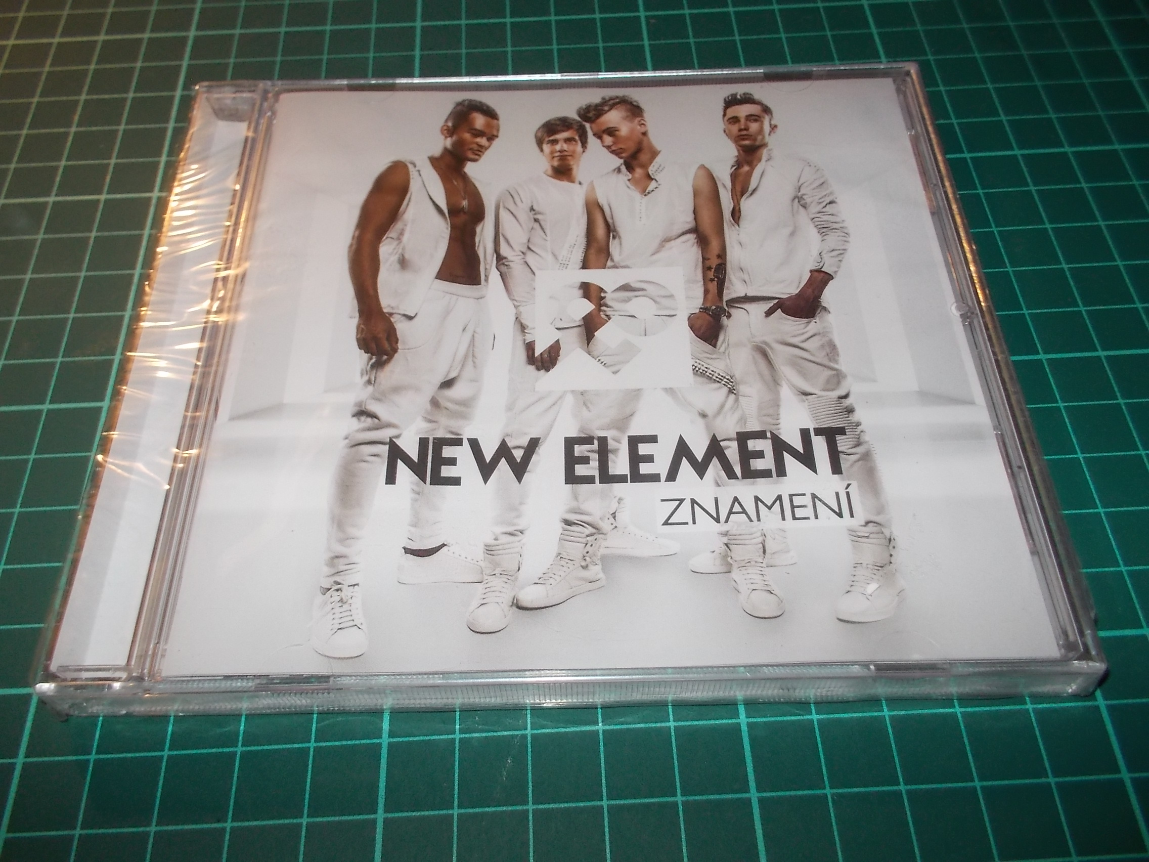 NEW ELEMENT - ZNAMENÍ (CD)