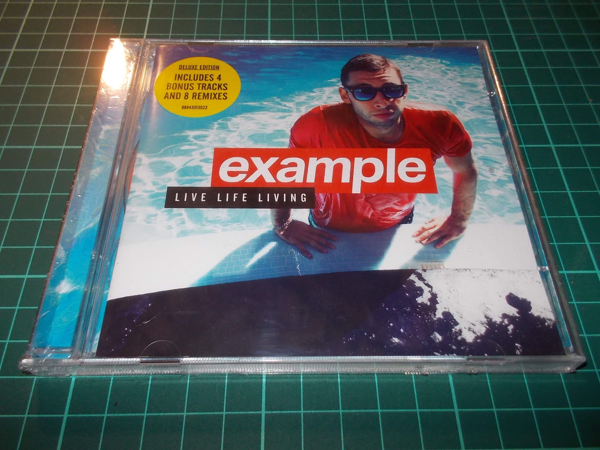 EXAMPLE - LIVE LIFE LIVING/DELUXE EDITION (2CD)