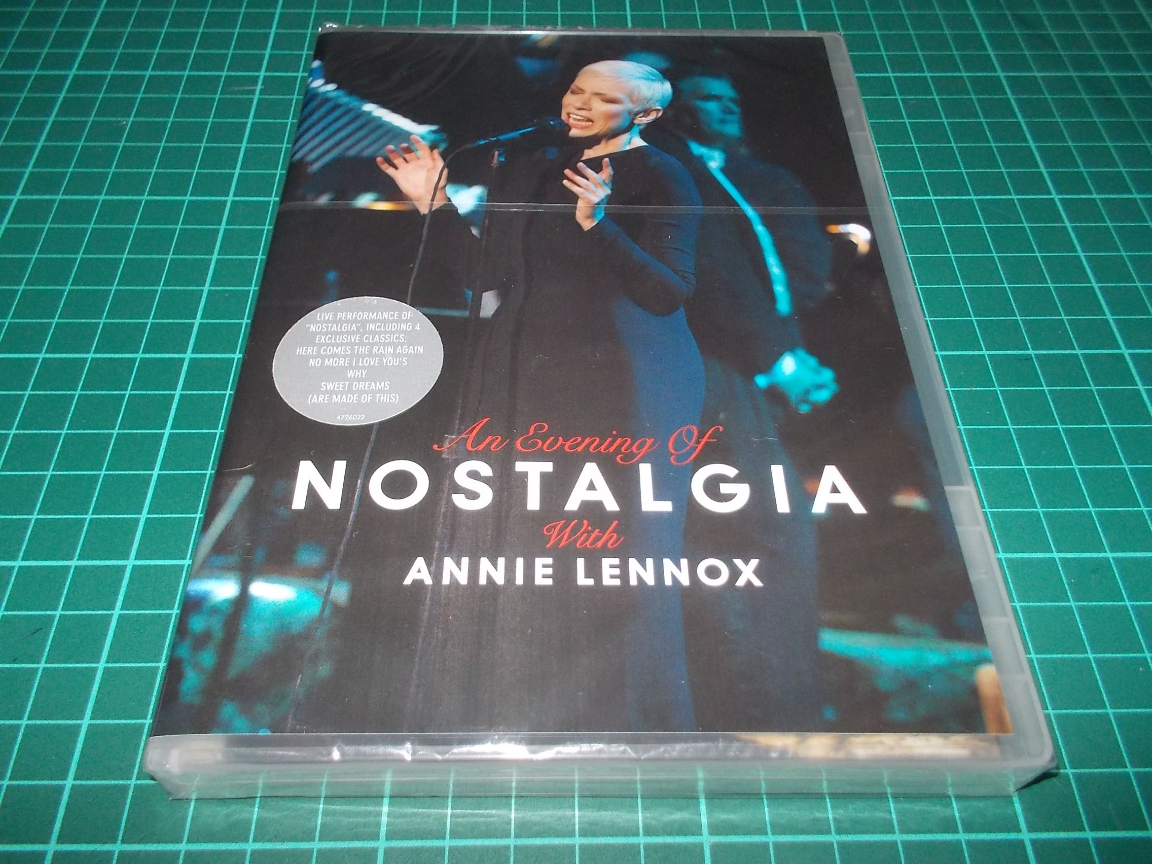 その他 An Evening of Nostalgia With Annie Lennox [DVD] Amazon.com: An Evening of Nostalgia with Annie Lennox : Annie
