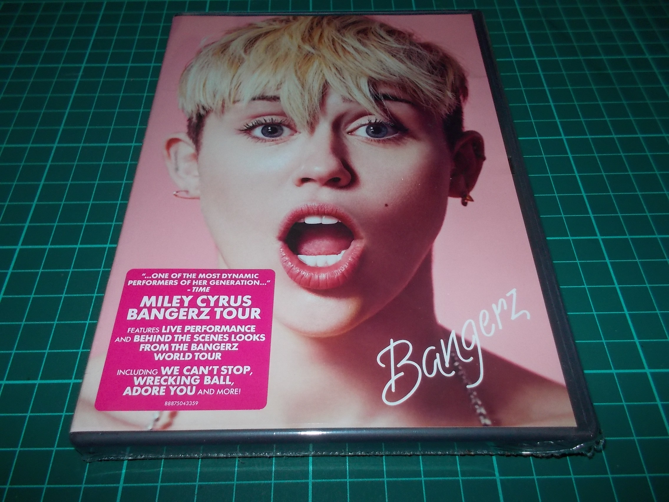 MILEY CYRUS - BANGERZ TOUR (DVD)