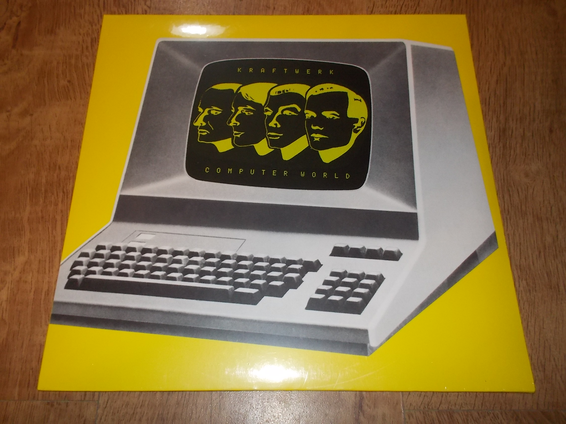 KRAFTWERK - COMPUTER WORLD (Vinyl-LP)