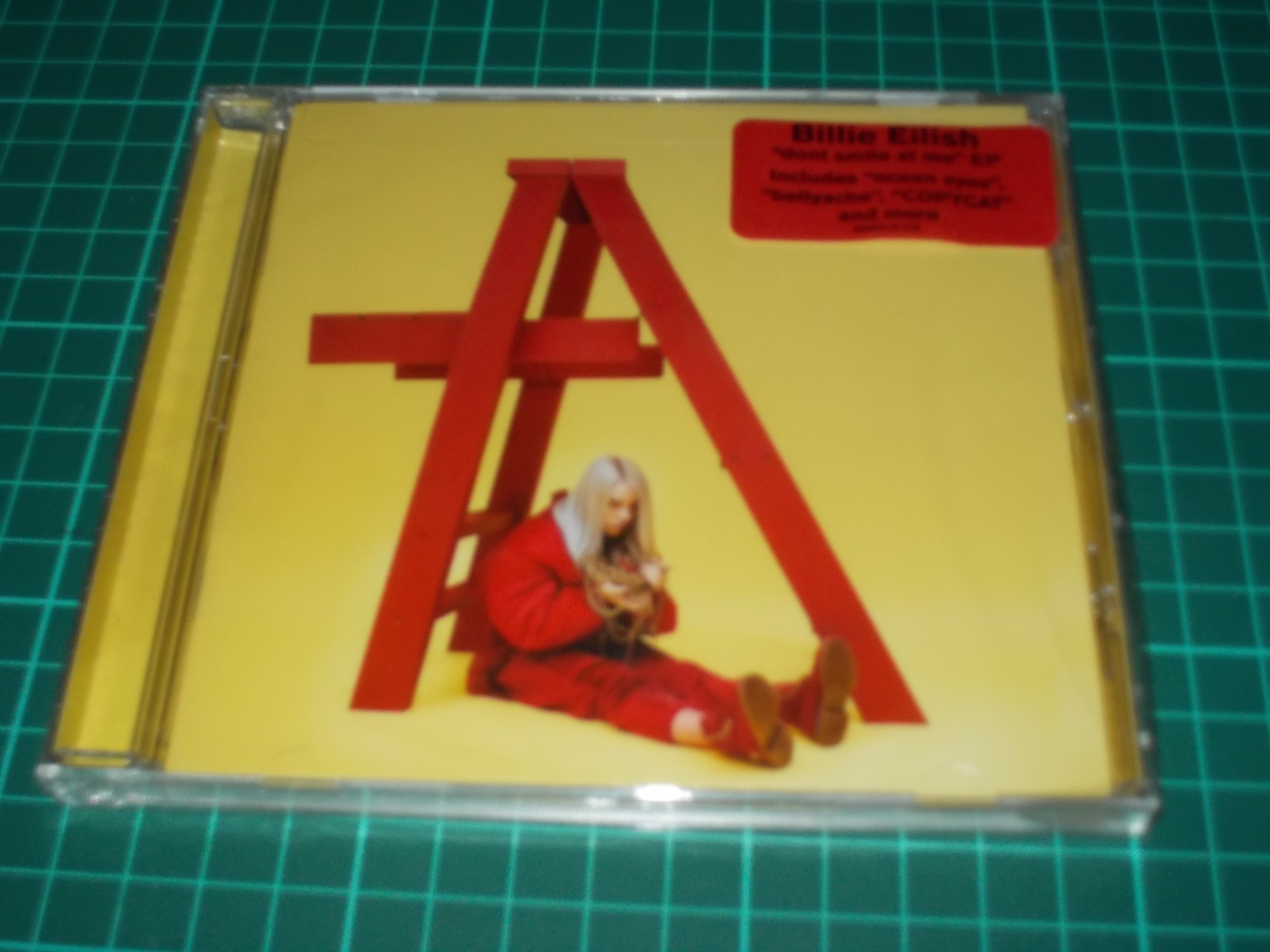 BILLIE EILISH - DON'T SMILE AT ME (CD)