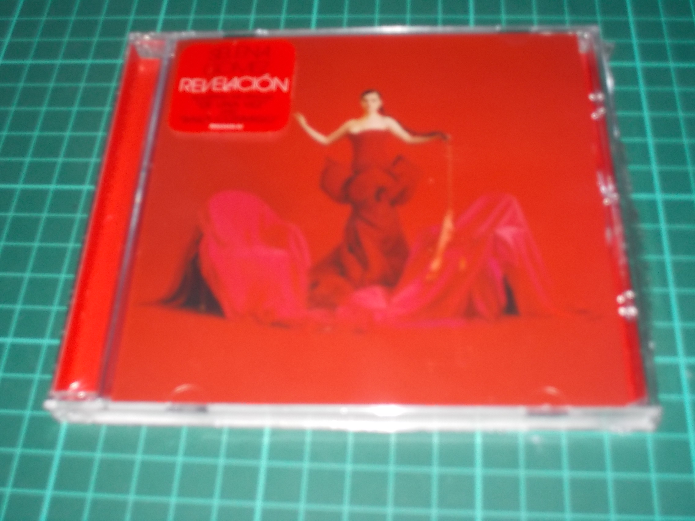 SELENA GOMEZ - REVELACIÓN (CD)