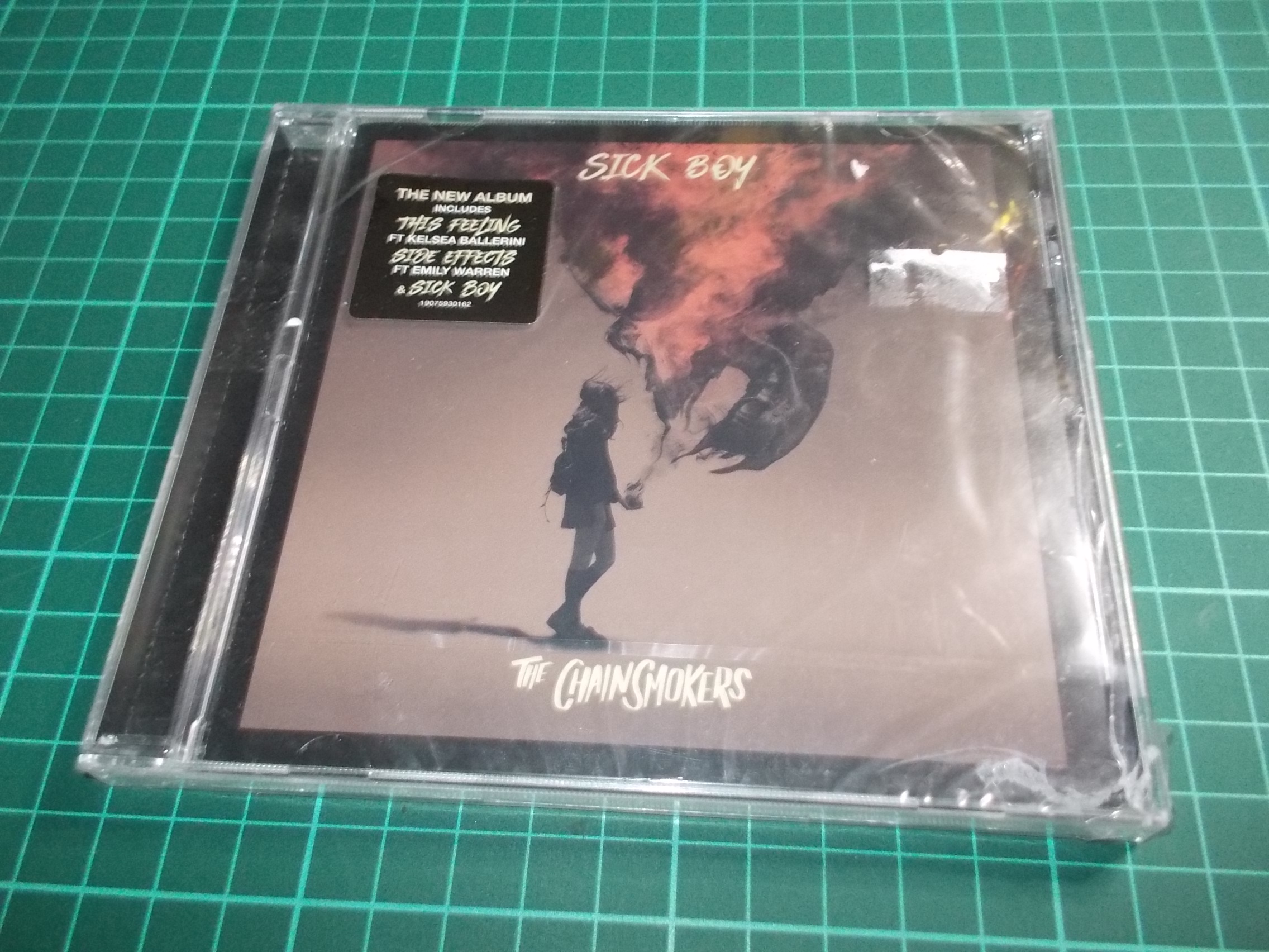 THE CHAINSMOKERS - SICK BOY (CD)