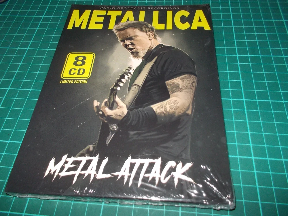 METALLICA - METAL ATTACK - LIMITED EDITION (8 CD Longbox)