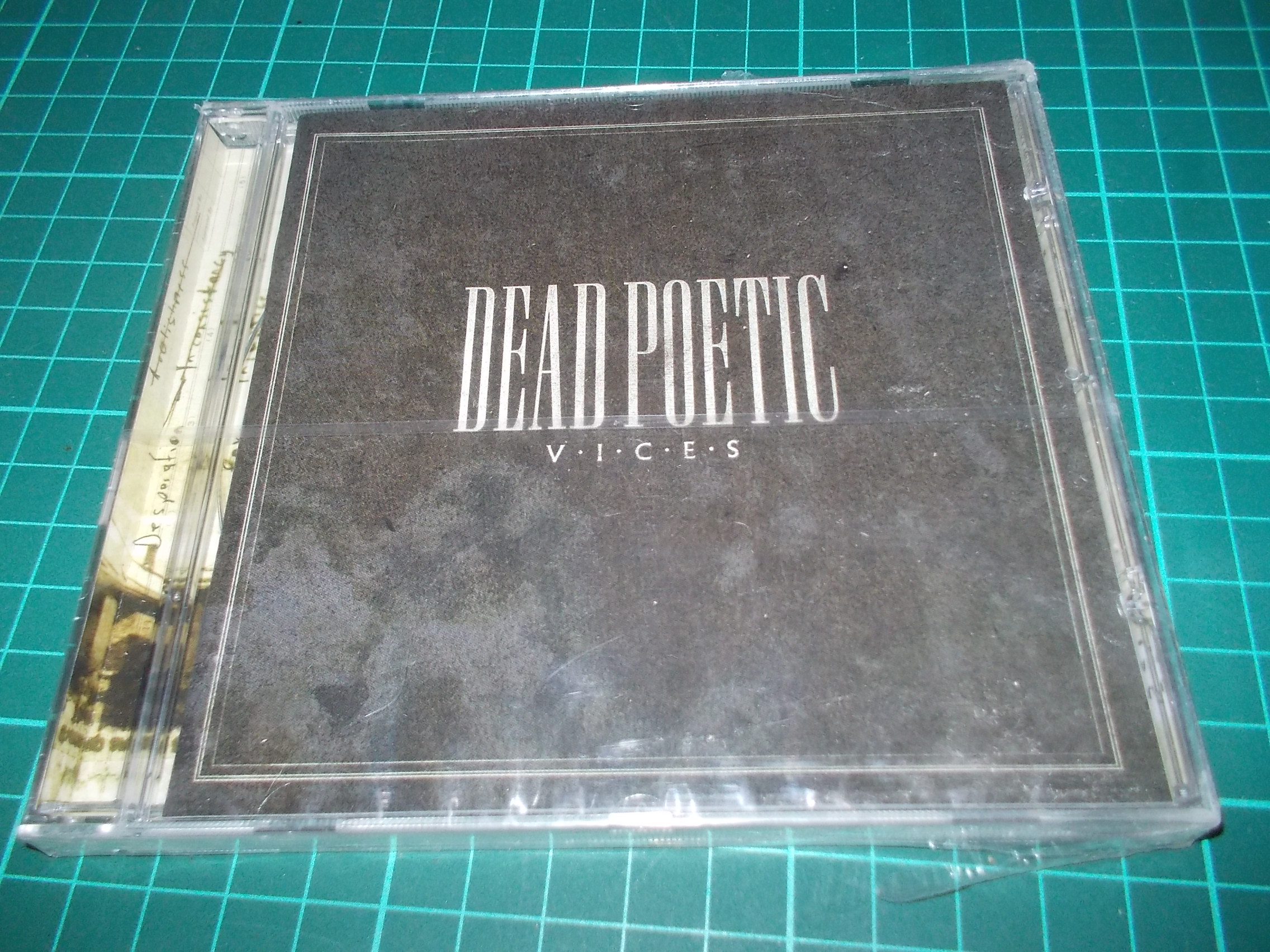 Dead Poetic - Vices (CD)
