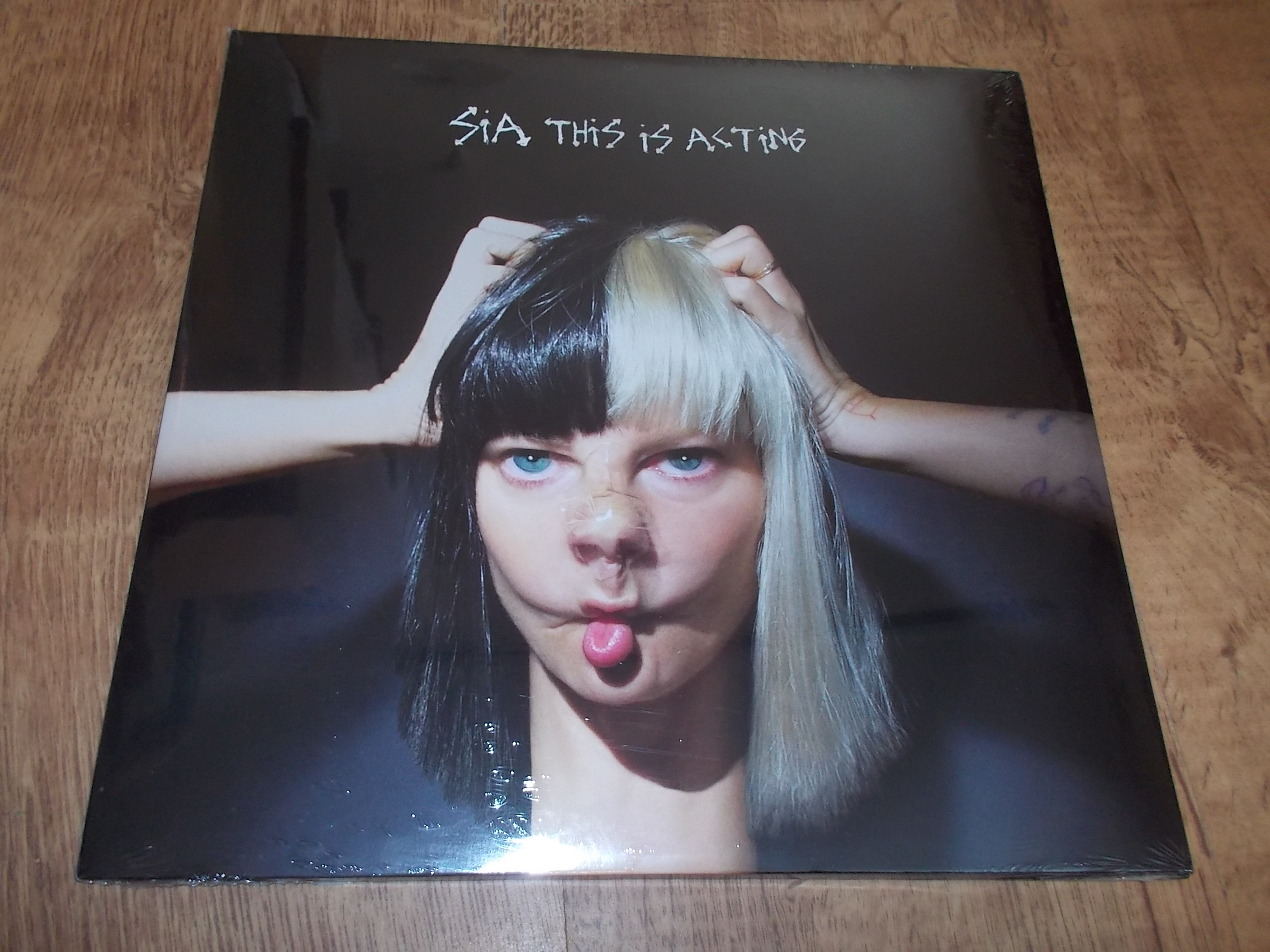 Sia - This Is Acting Coloured (2Vinyl-LP)