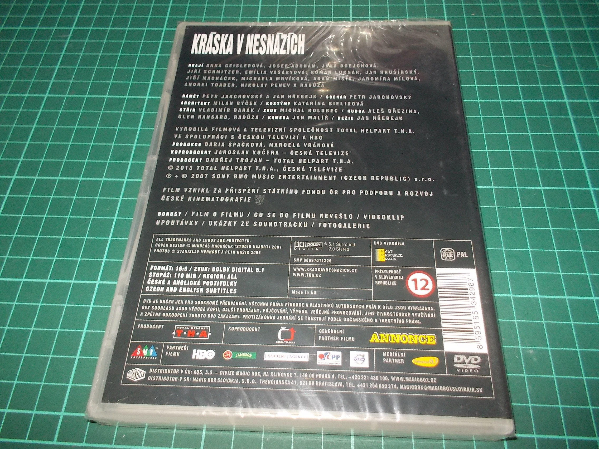 Kráska v nesnázích DVD 