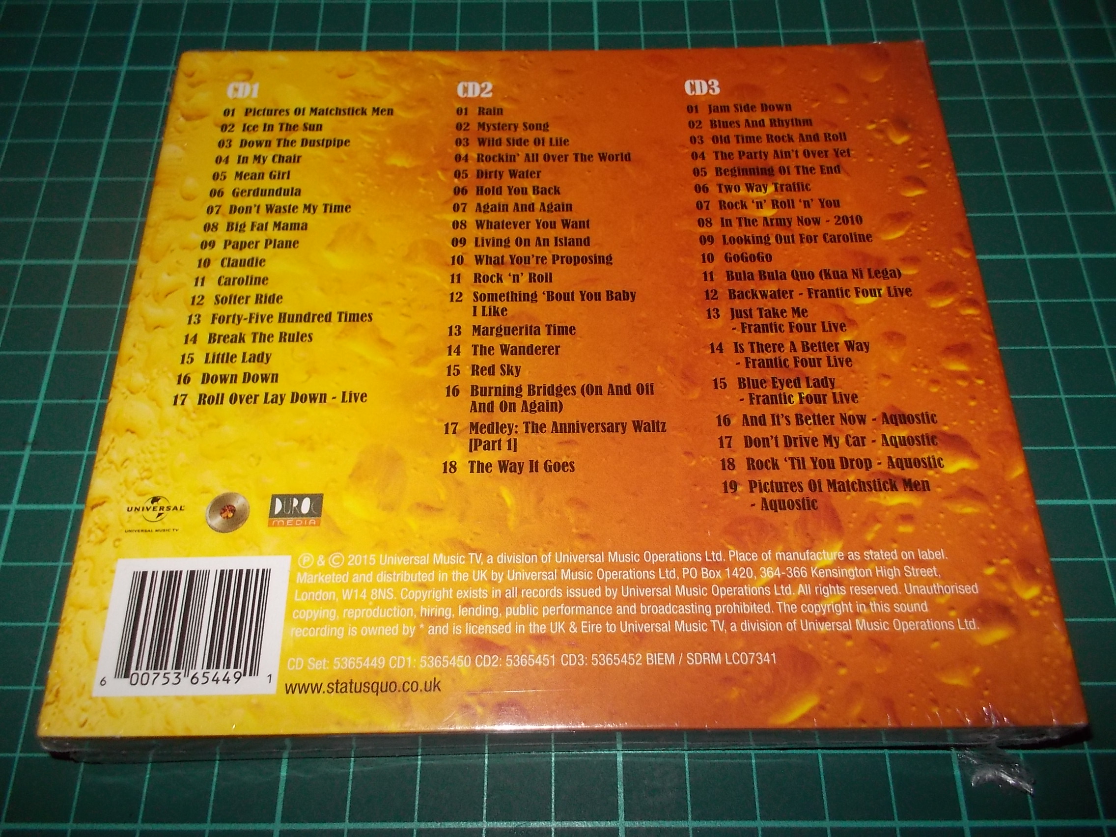 Status Quo - Accept No Substitute (The Definitive Hits) (3CD)