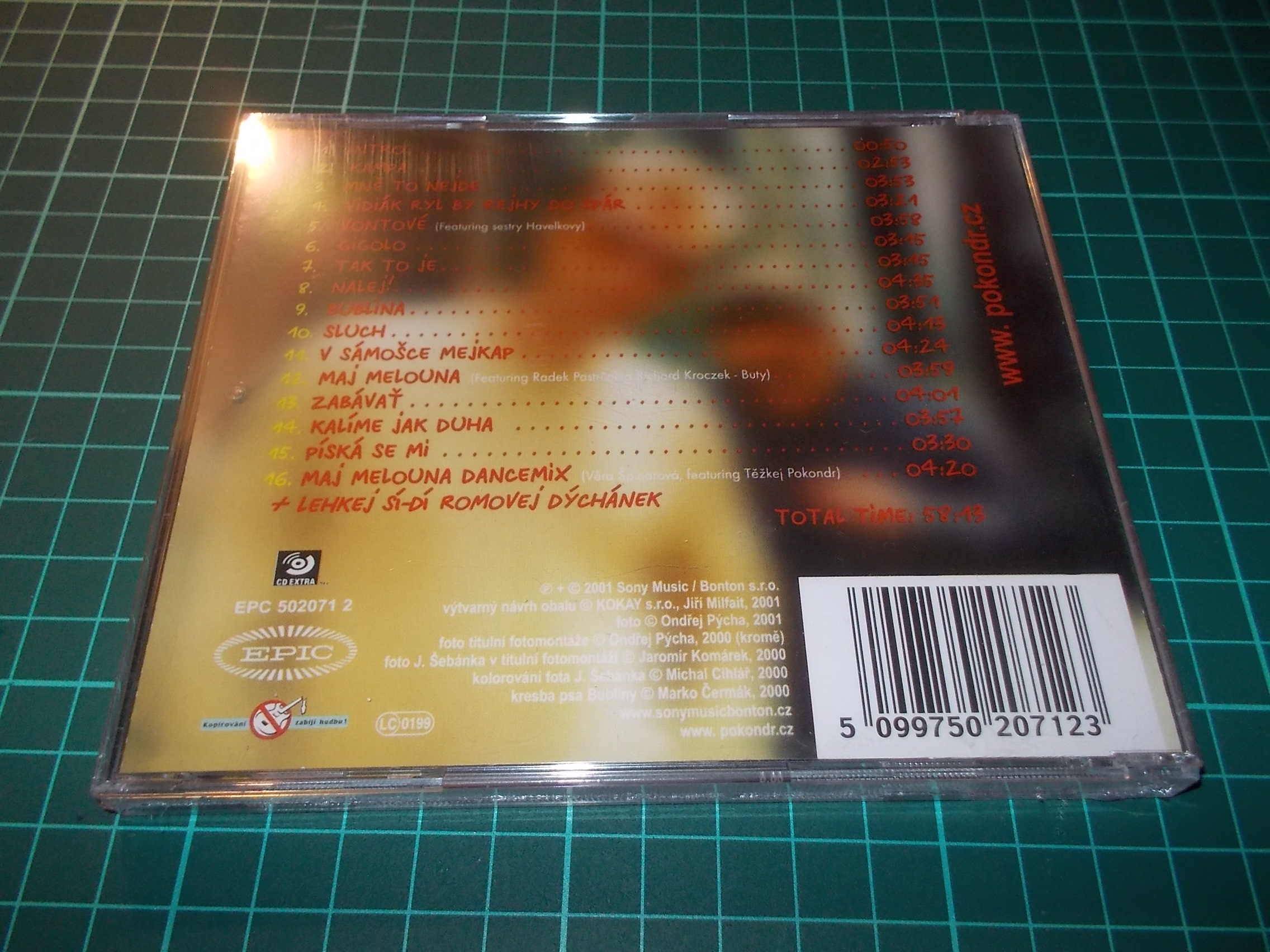 TĚŽKEJ POKONDR - JEŽEK V PECI (CD)