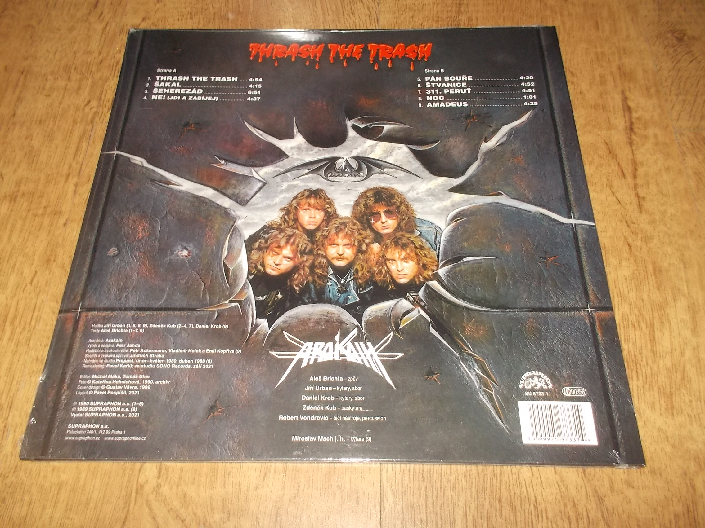 Arakain - Thrash The Trash REMASTEROVÁNO  (Vinyl-LP)