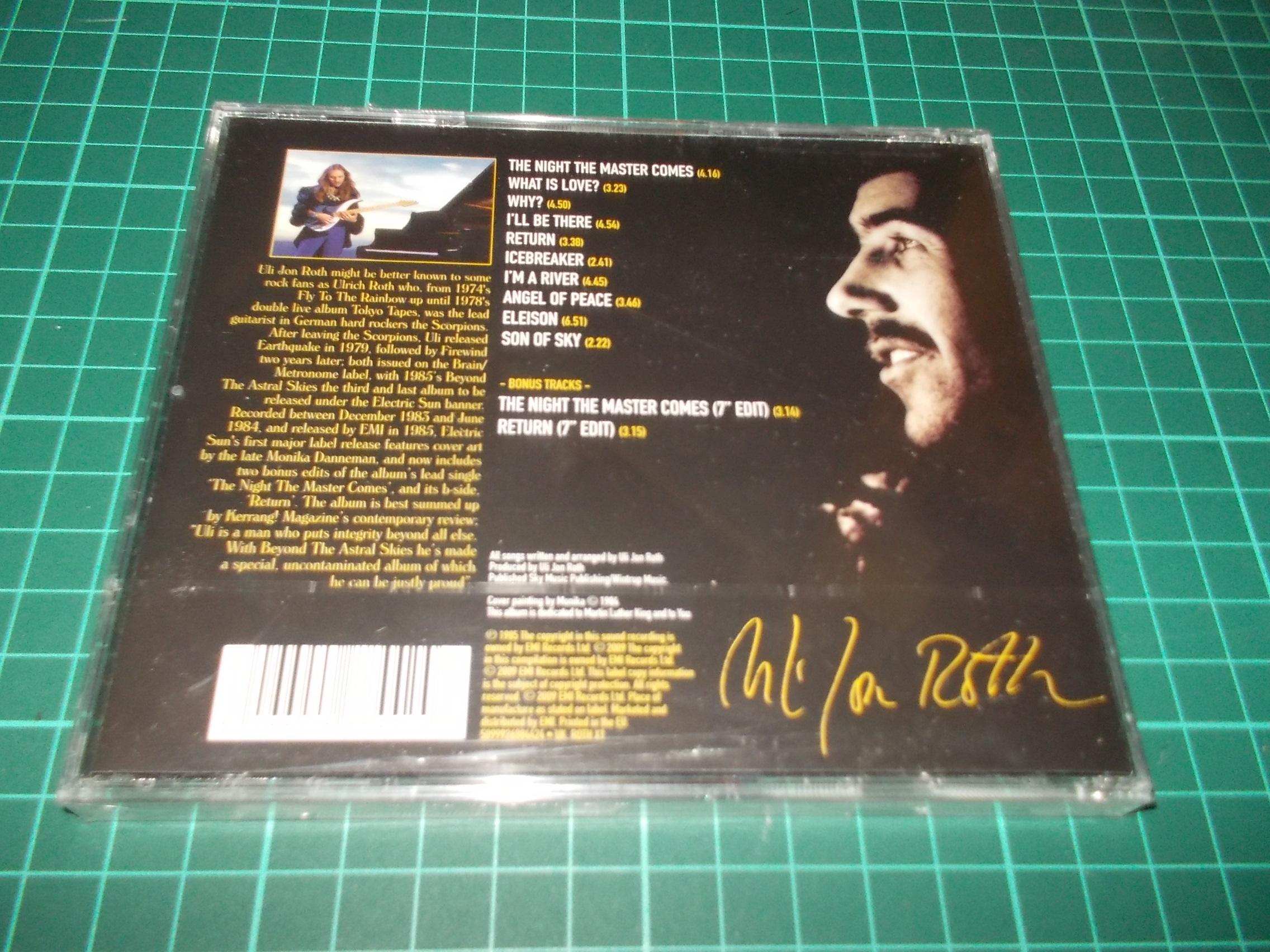 ROTH ULI JON Beyond the Astral Skies (CD)