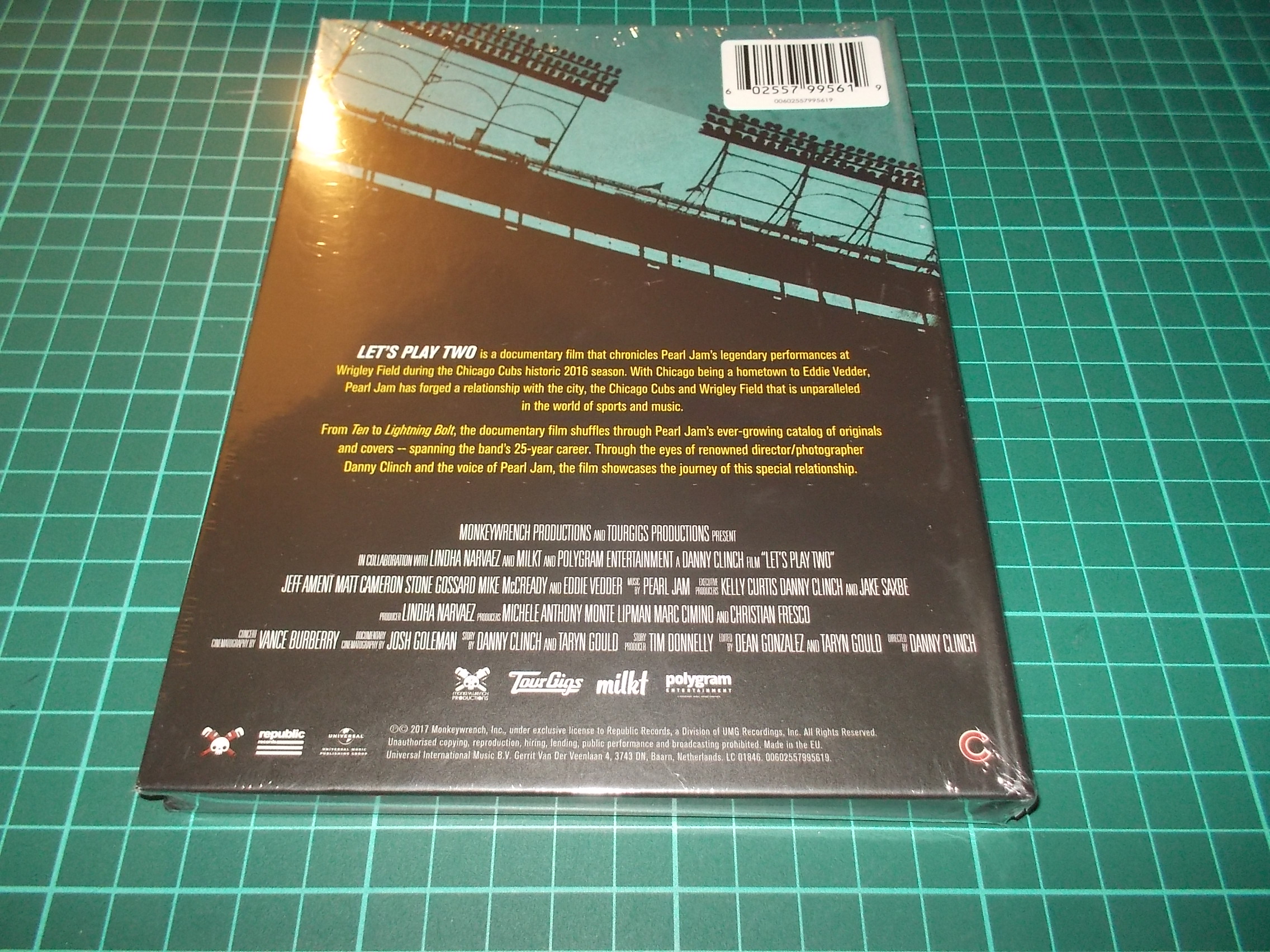 PEARL JAM - LET'S PLAY TWO (CD/DVD) Digipack