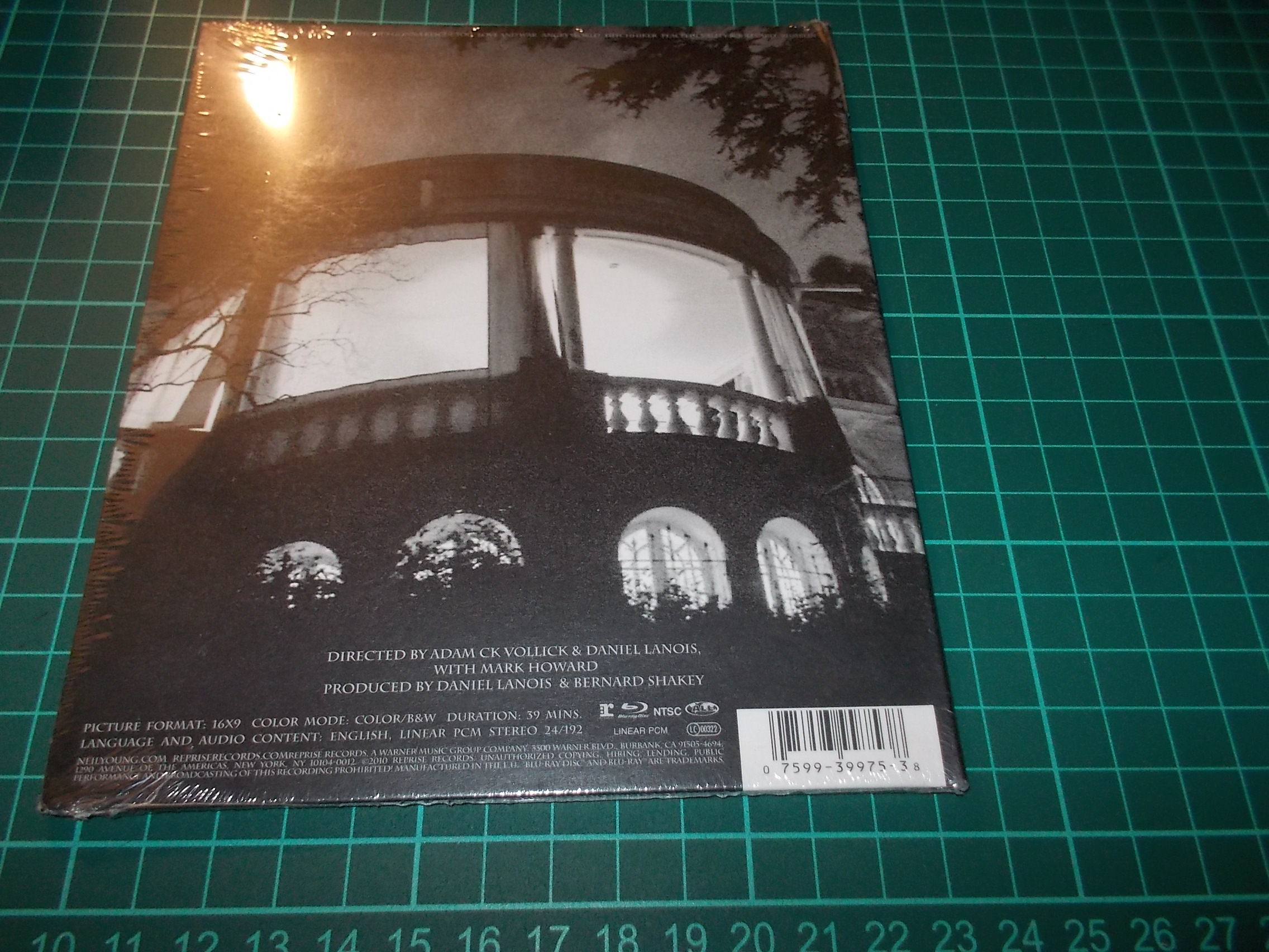 NEIL YOUNG - LE NOISE (Blu-ray)