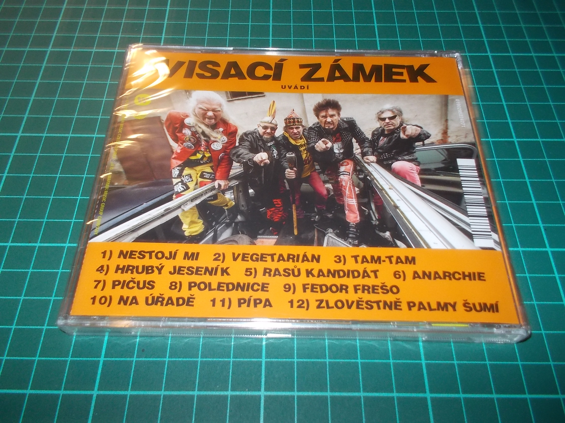 VISACÍ ZÁMEK - ANARCHIE A TOTAL CHAOS (CD)