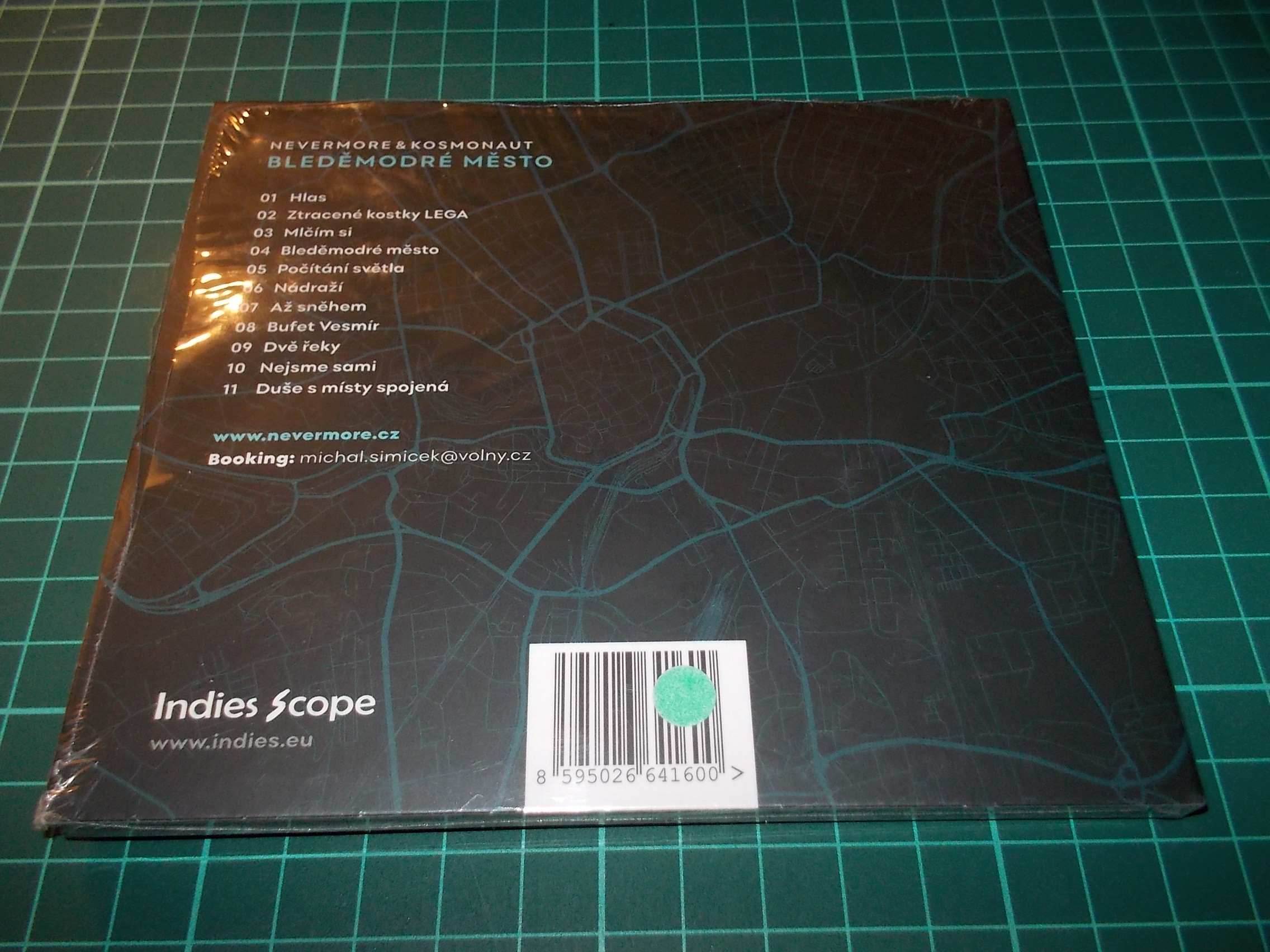 NEVERMORE & KOSMONAUT - BLEDĚMODRÉ MĚSTO (CD) Digipack