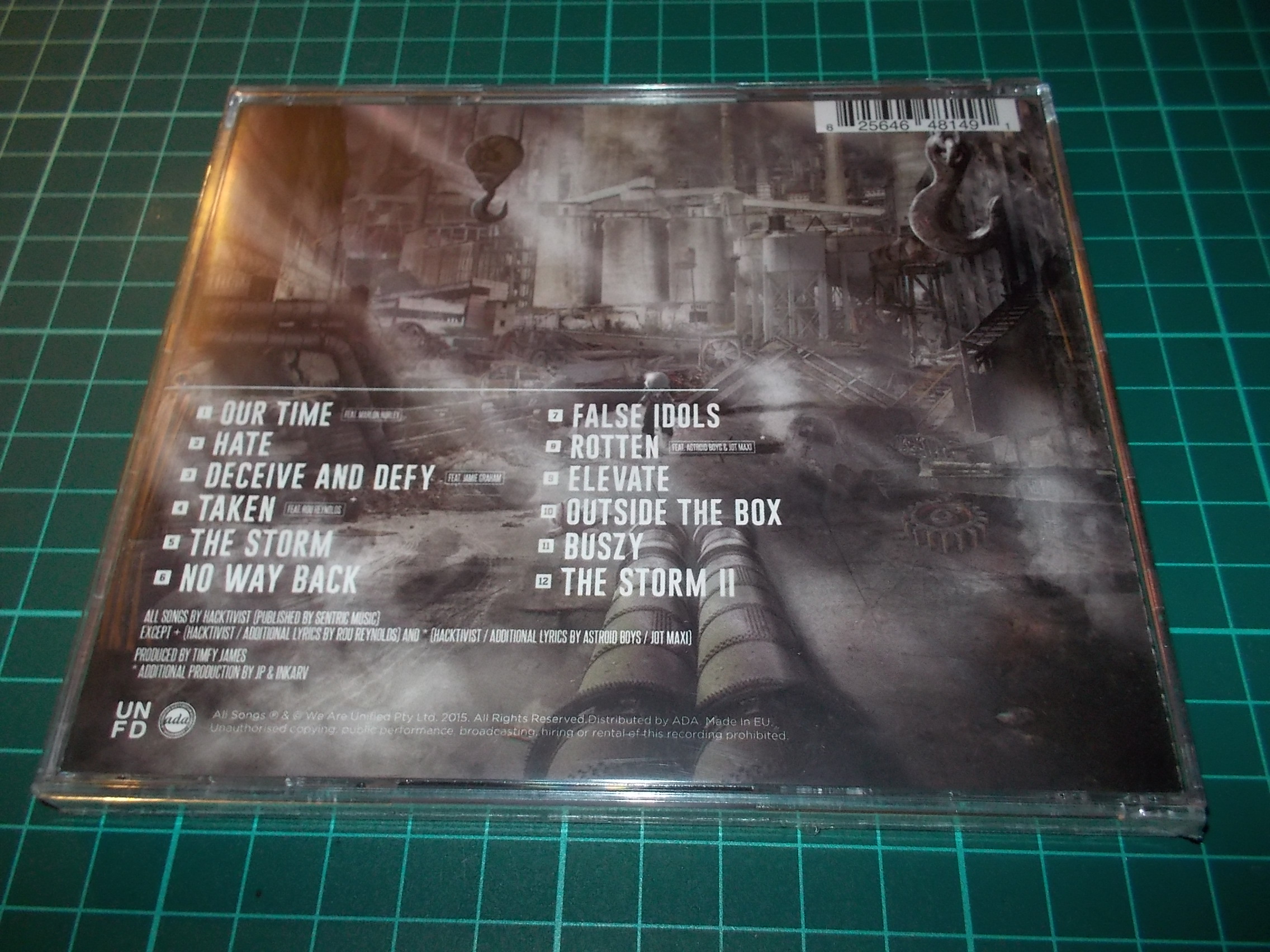 Hacktivist - Outside The Box (CD)