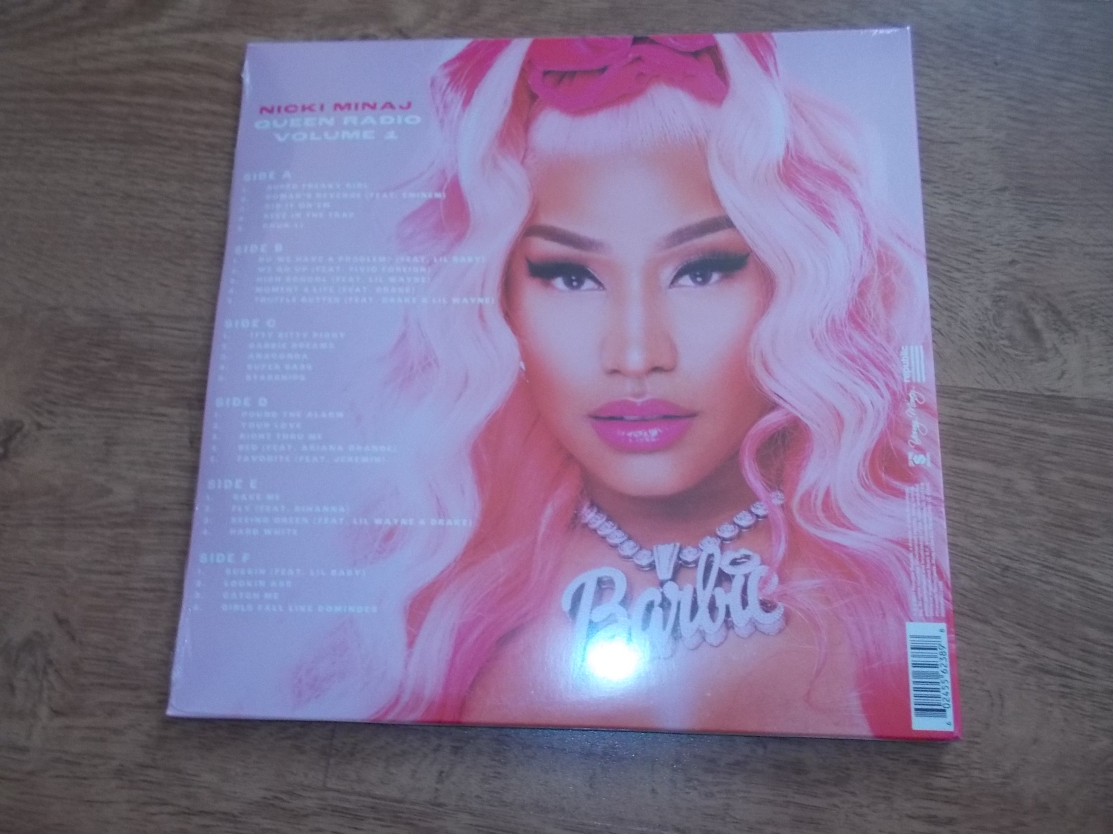 Nicki Minaj - Queen Radio: Volume 1 (3Vinyl-LP)