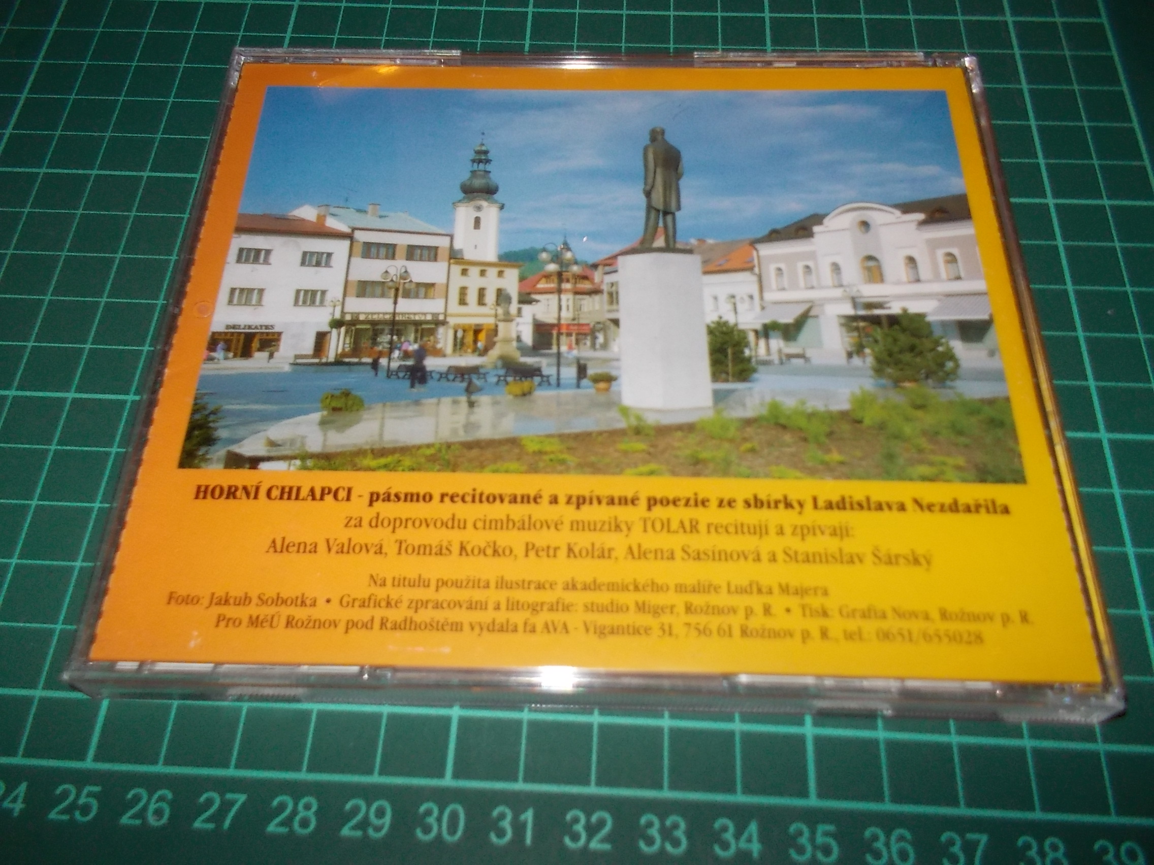 Tomáš Kočko & Orchestr - HORNÍ CHLAPCI - PÁSMO RECITOVANÉ A ZPÍVANÉ POEZIE ZE SBÍRKY LADISLAVA NAZDAŘILA (CD) BAZAR ROZBALENO 