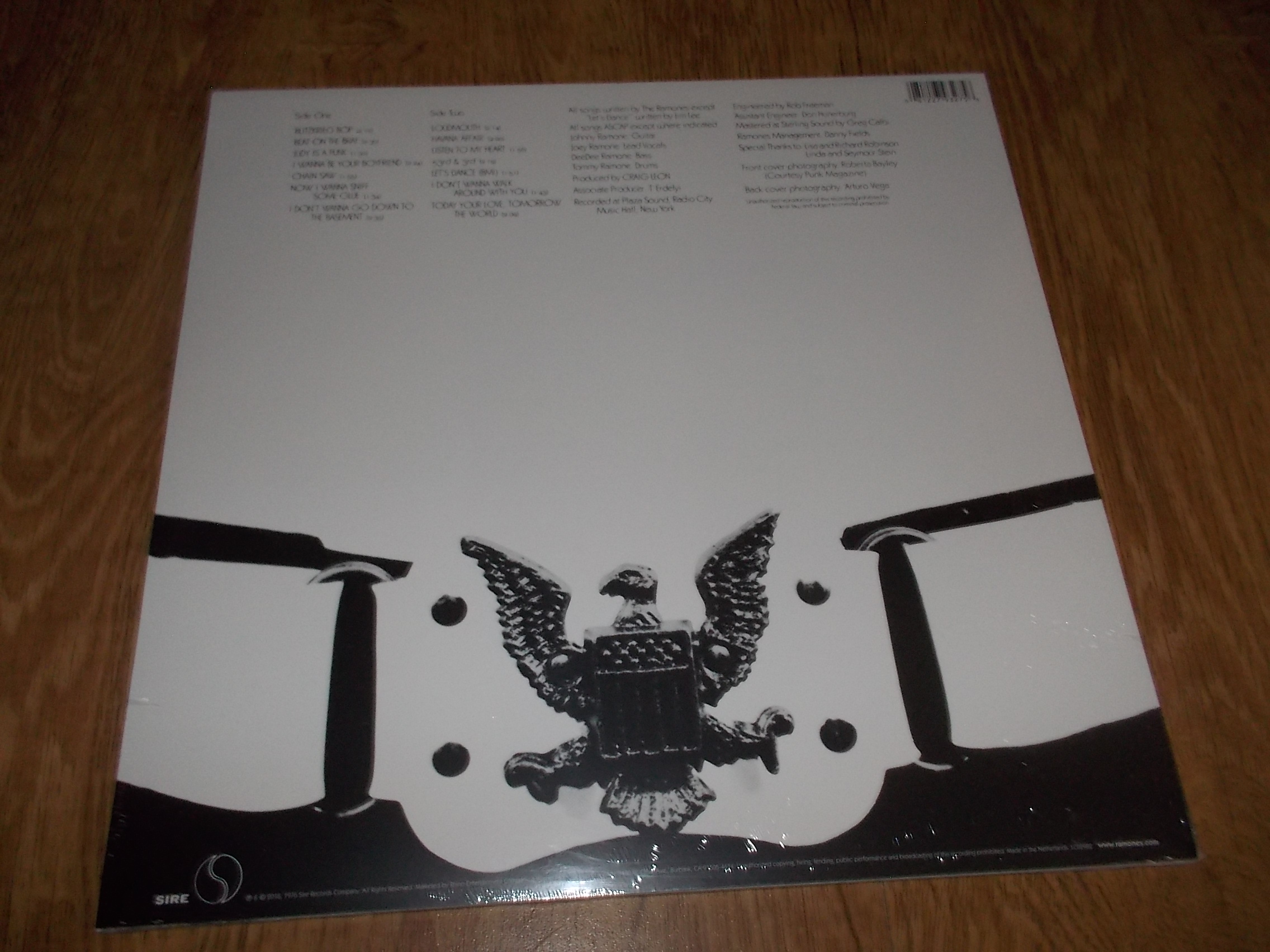 RAMONES - RAMONES (Vinyl-LP)