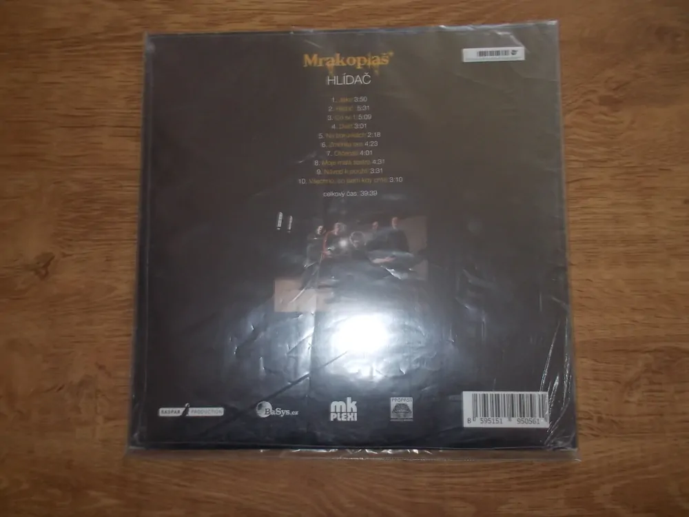 Mrakoplaš - Hlídač (Vinyl-LP) HORŠÍ ROHY OBALU 