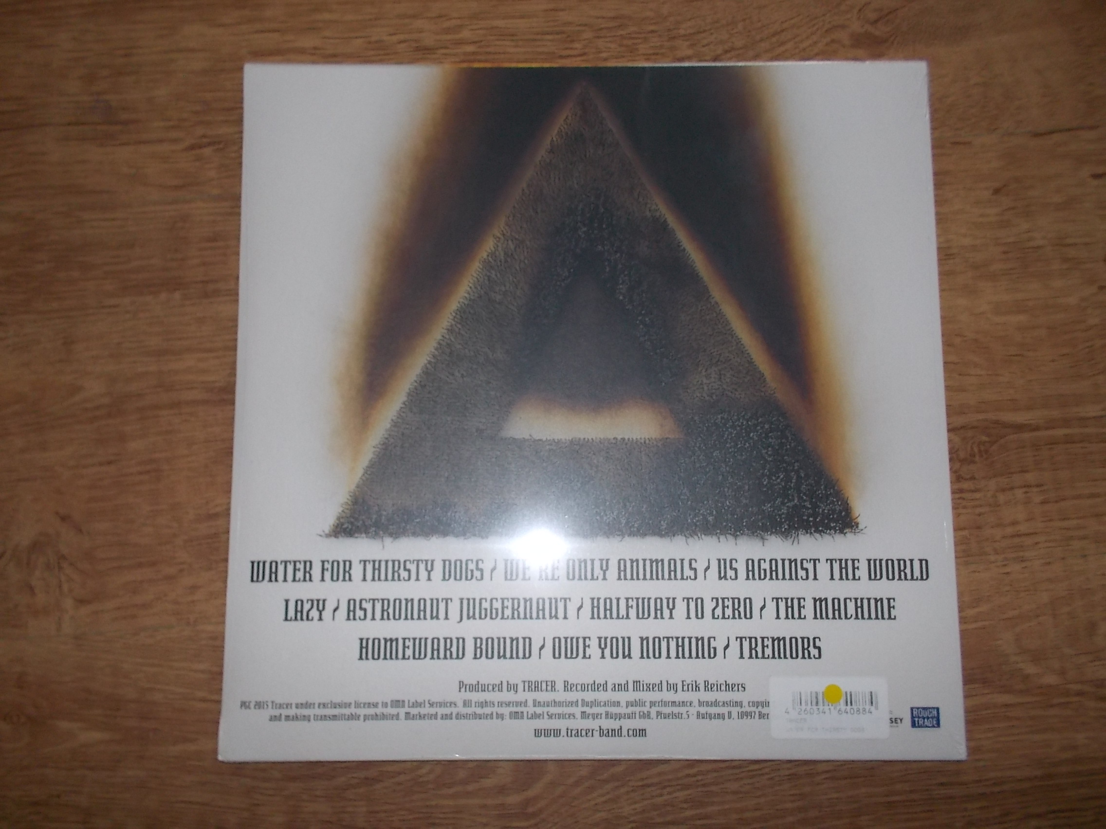 Tracer - Water For Thirsty Dogs (Vinyl-LP)