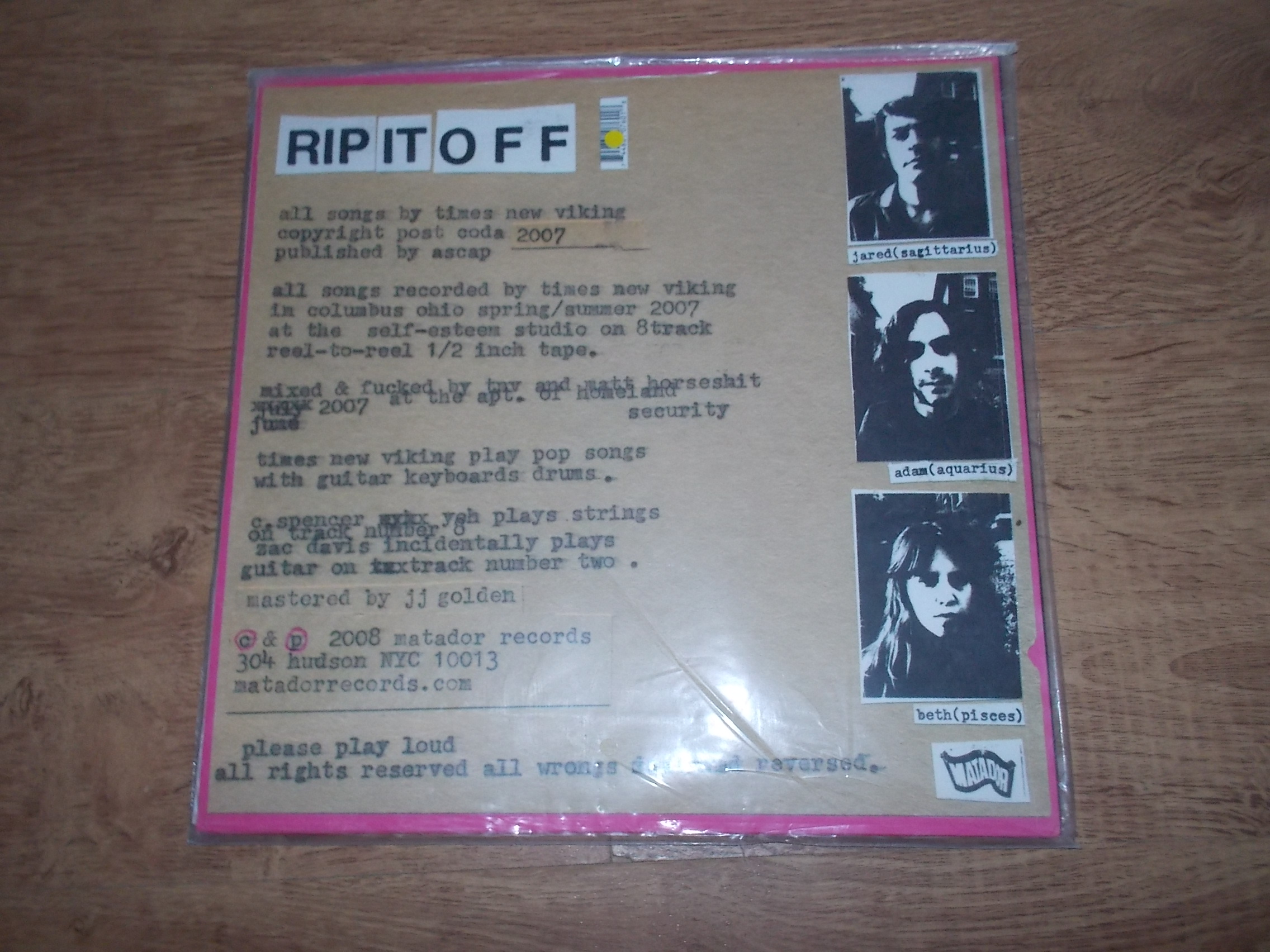 Times New Viking - Rip It Off (Vinyl-LP)