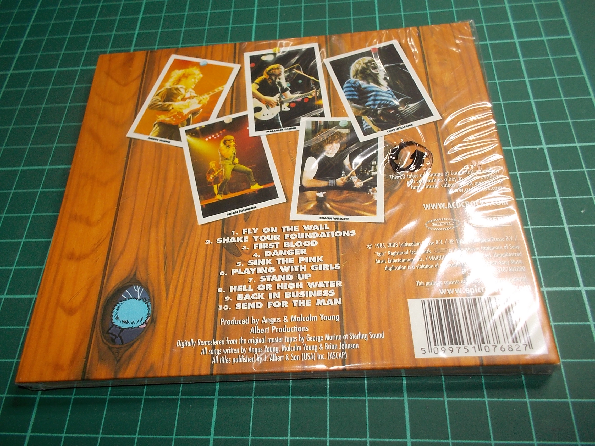 AC/DC - FLY ON THE WALL - REMASTERED (CD) Digipack